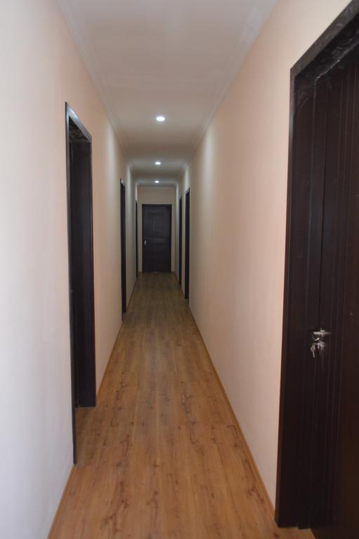 Guest House Qubi Kazbegi Exterior photo