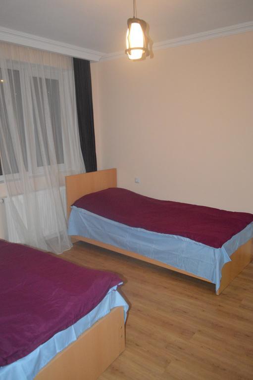 Guest House Qubi Kazbegi Exterior photo