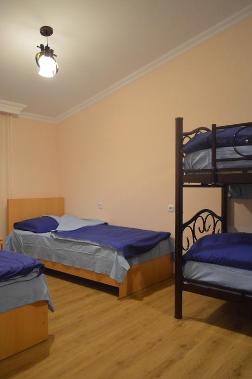 Guest House Qubi Kazbegi Exterior photo