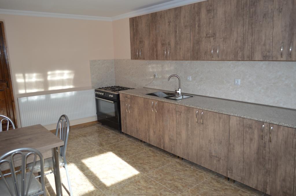 Guest House Qubi Kazbegi Exterior photo